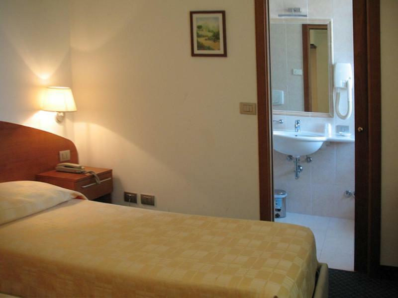 Hotel Vittoria San Giórgio di Nogaro Zewnętrze zdjęcie